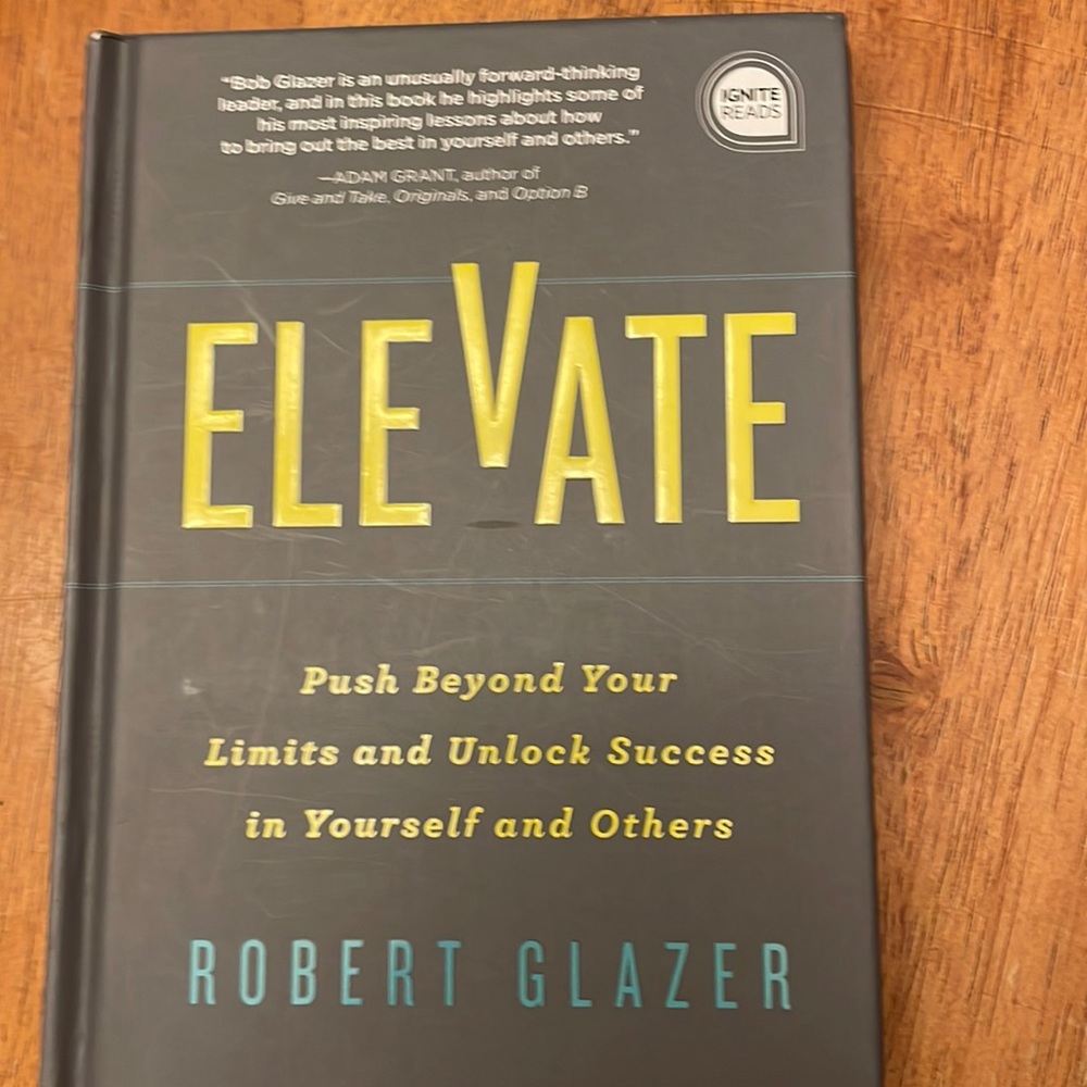 Book Elevate by Robert Glazer